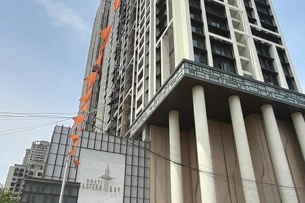 Flat for sale in Dosti Eastern Bay, Wadala